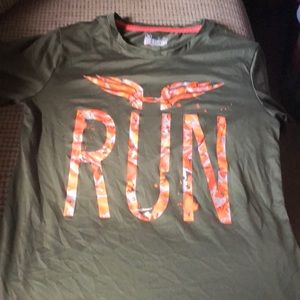 Under Armour boys shirt